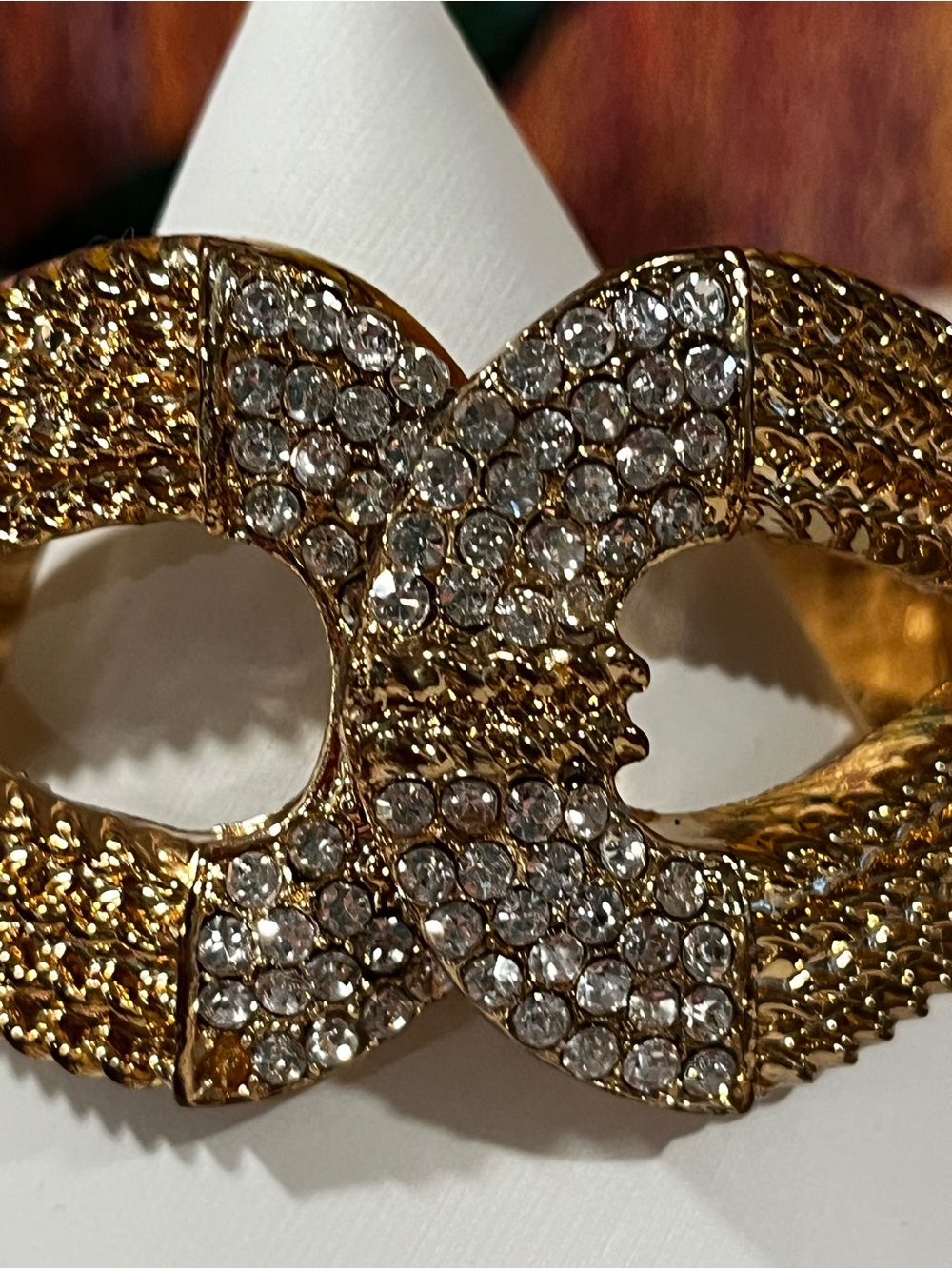 Vtg 1980s Gold Crystal Bow Statement Bracelet - Picture 2 of 4